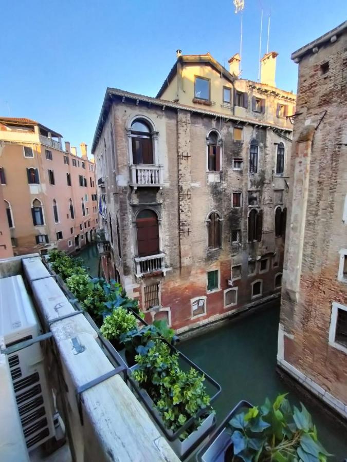 Luxury Apartment Near Rialto Bridge Венеция Экстерьер фото