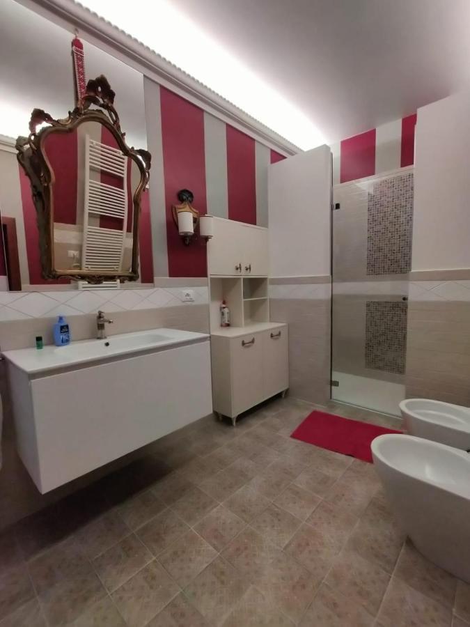 Luxury Apartment Near Rialto Bridge Венеция Экстерьер фото