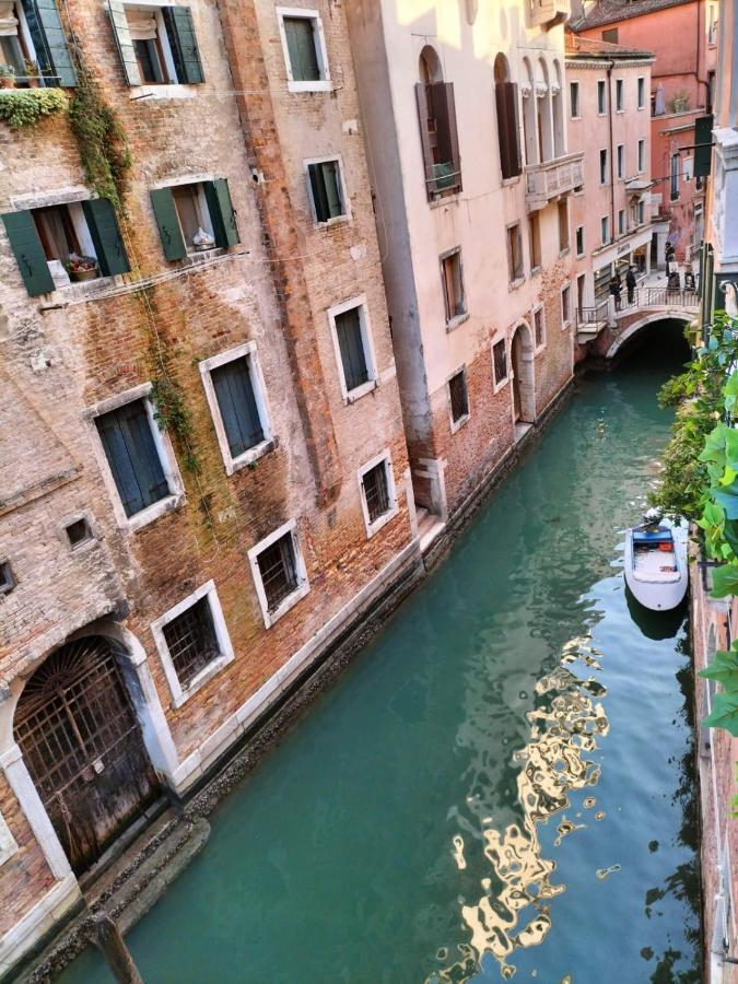 Luxury Apartment Near Rialto Bridge Венеция Экстерьер фото